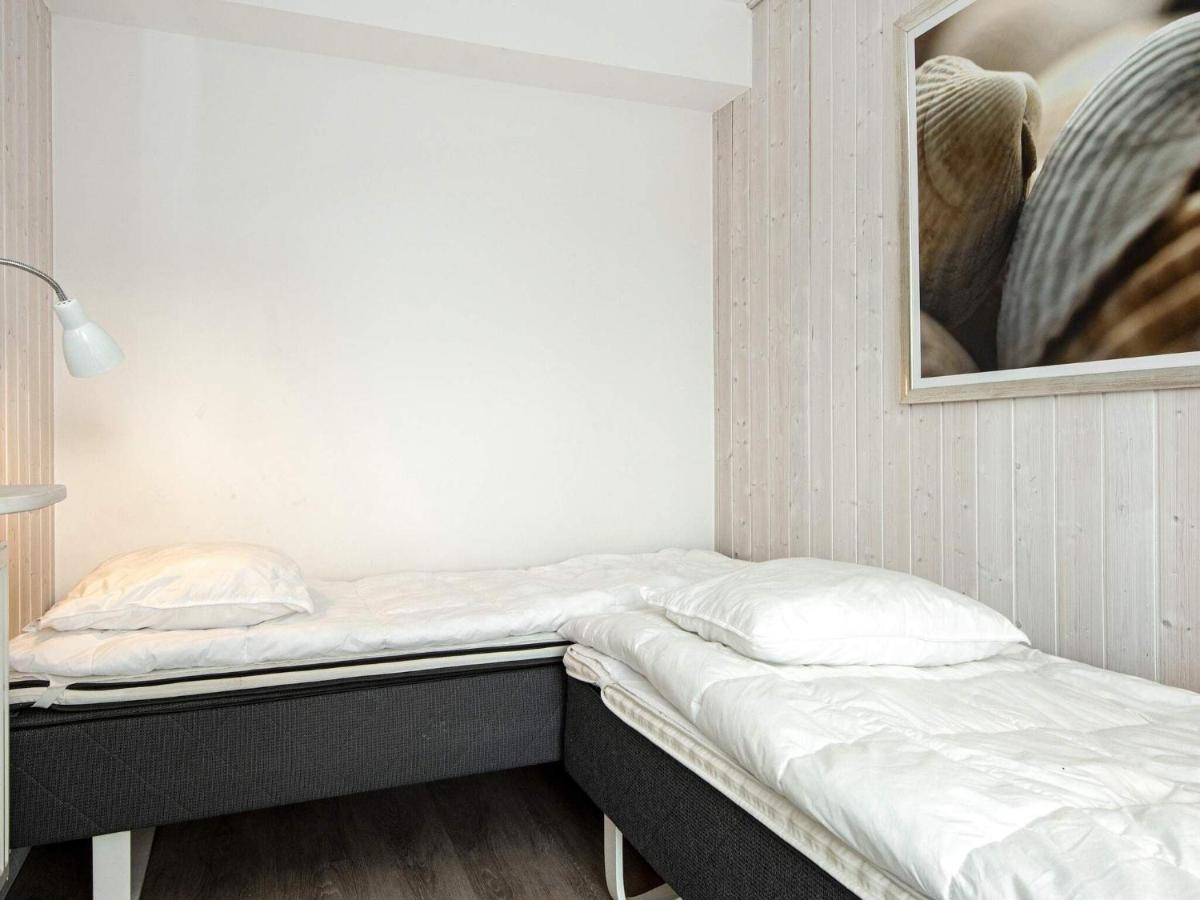 6 Person Holiday Home In Wendtorf 外观 照片